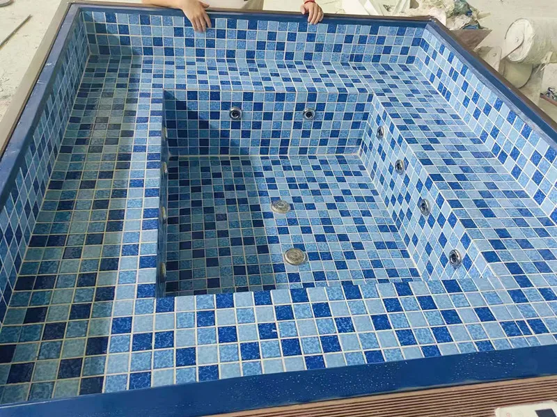 Laporan Riset Pasar Kolam Renang Fiberglass