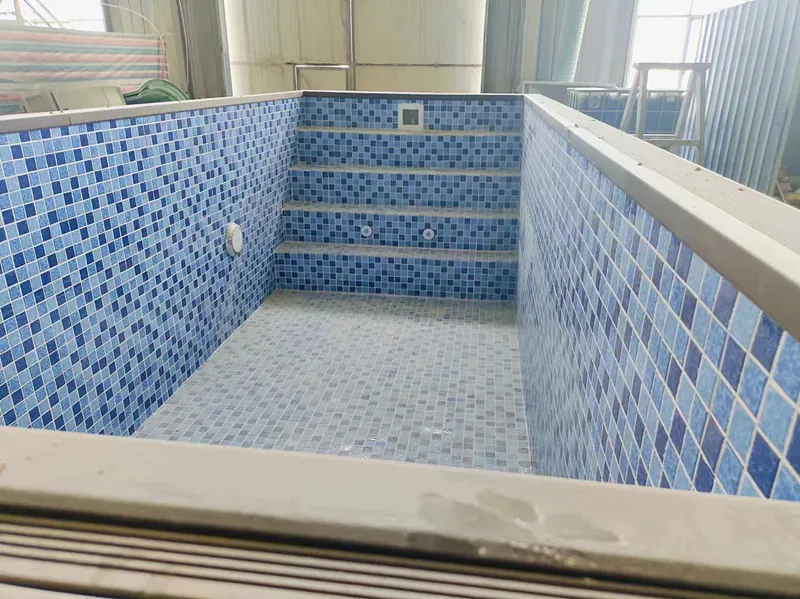 Industri kolam renang fiberglass sedang booming, dan Hebei Tengjun terus mengirimkan pesanan